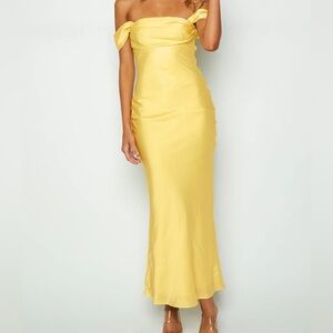 Beginning Boutique Ella Light Yellow Off Shoulder Formal Maxi Dress